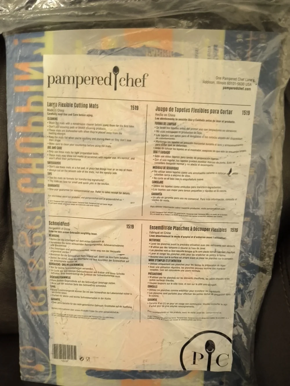 Pampered Chef Multicolor Flexible Cutting Mats - Blue with Yellow Accent